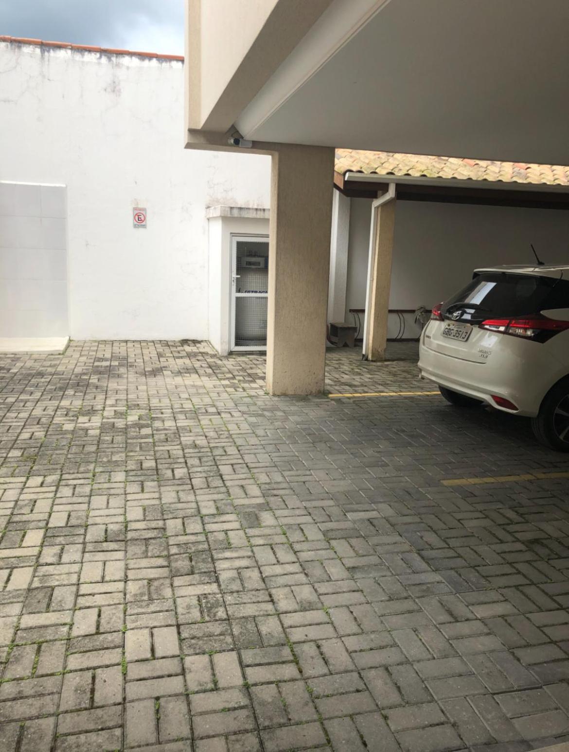 Apartamento Itagua - 1 Quadra Da Praia, 2 Quartos, 2 Banheiros, Acomoda 5 Pessoas